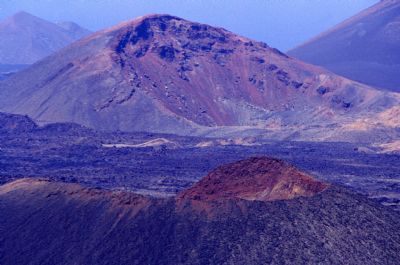 cráter volcán timanfaya